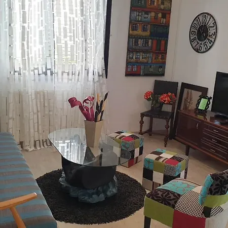 P&l Apartment
